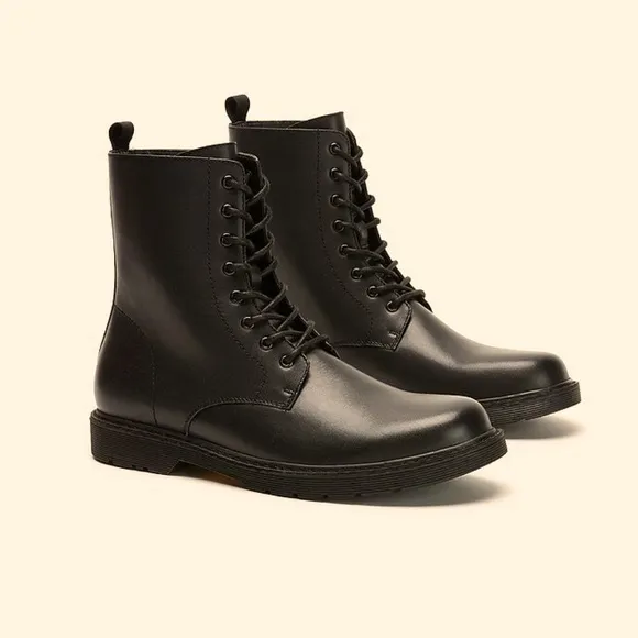 🆕 MENS EXPRESS Leather Mens Boots Black Lace-Up Combat Boots size 12 NWT