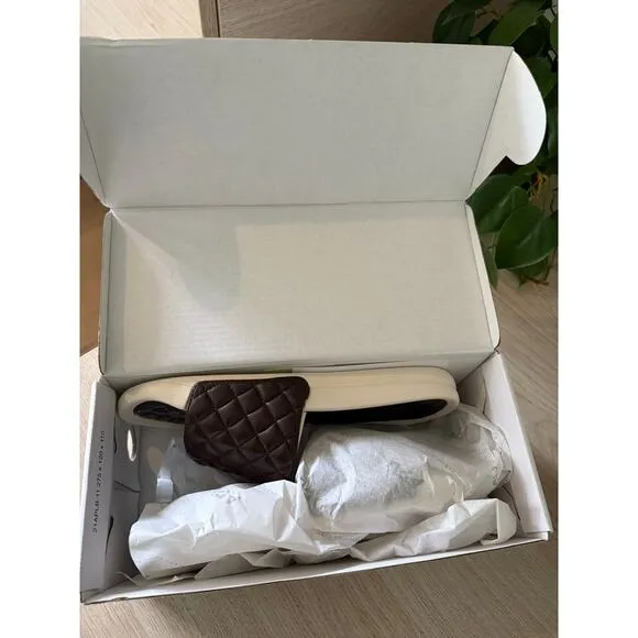 $220 New APL Lusso Leather Slides - Chocolate - 8