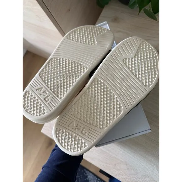 $220 New APL Lusso Leather Slides - Chocolate - 8