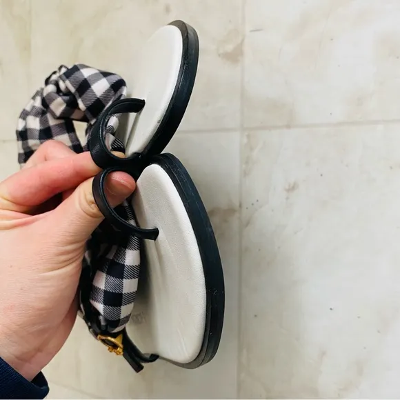 $248 Tory Burch Selby Black/White Plaid Gingham Scarf Leather Flats Sandals 6.5