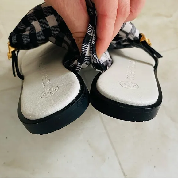 $248 Tory Burch Selby Black/White Plaid Gingham Scarf Leather Flats Sandals 6.5