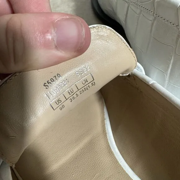 $495 NEW Stuart Weitzman Palmer Women’s 9B Sleek Leather White Loafer Shoe