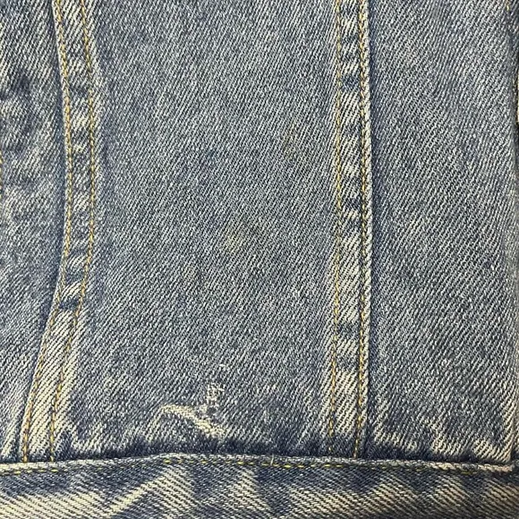 80s 90s Retro Style Vintage blue denim casual stylish Jean jacket with pockets