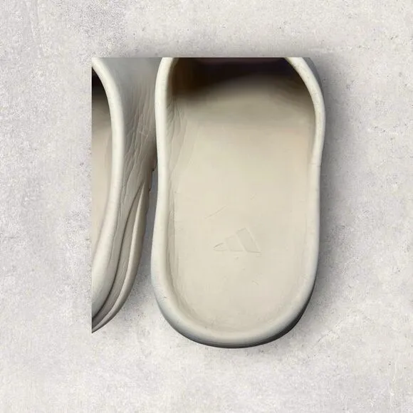 Adidas × Kanye West Yeezy Slide Bone Size US 9 EU 42