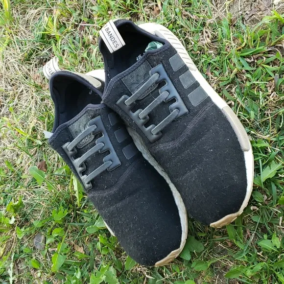 Adidas Men's Champs Sports x NMD_R1 Sneakers Size 9.5 Athleisure Outdoor Hiking