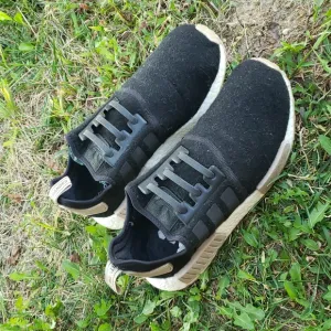 Adidas Men's Champs Sports x NMD_R1 Sneakers Size 9.5 Athleisure Outdoor Hiking