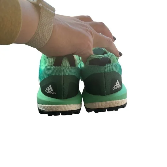 Adidas - Terrex Agravic Sneakers Women’s Hiking Walking Outdoor Shoe Boot Sz 8