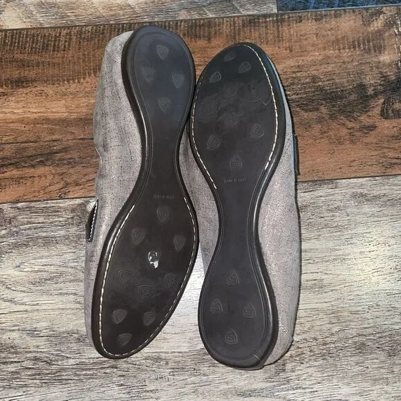 AGL Attilio Giusti Leombruni Metallic Suede Loafers