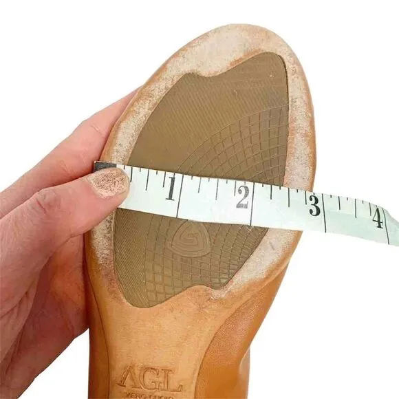 AGL ATTILIO GUISTI LEOMBRUNI Brwn Black Buckle spectator Ballet Flats 35 EU 5 US