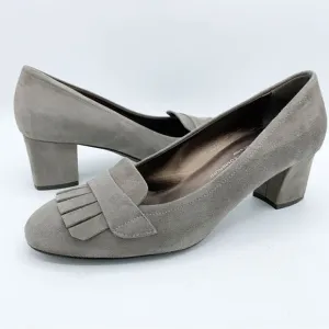 AGL • Gray Suede Heeled Kilty Fringed Loafers