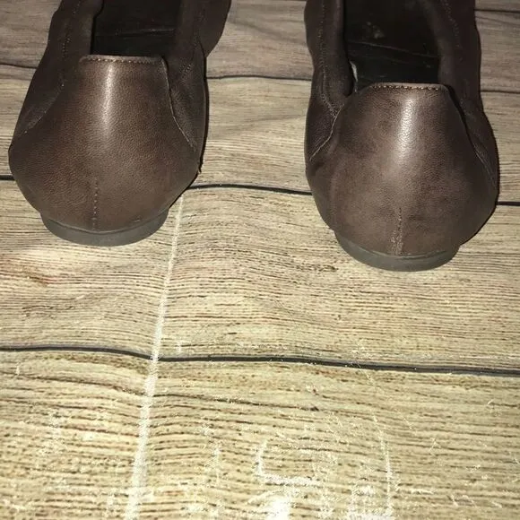 AGL Attilio Giusti Leombruni Brown Leather Flats