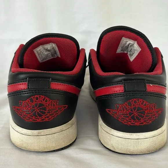Air Jordan 1 Low Top Black Red White Leather Athletic Sneakers Activewear Mens 9