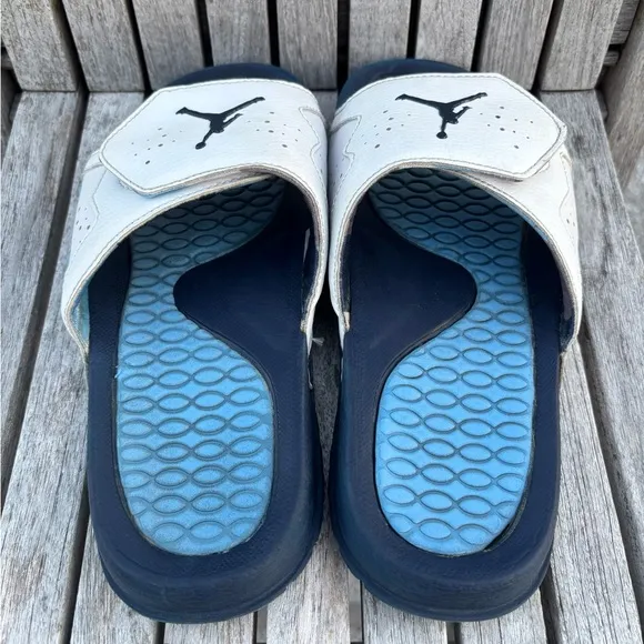 Air Jordan Hydro 7 Retro Slide GS Size 5Y ‘White University Blue’ Rare Pair