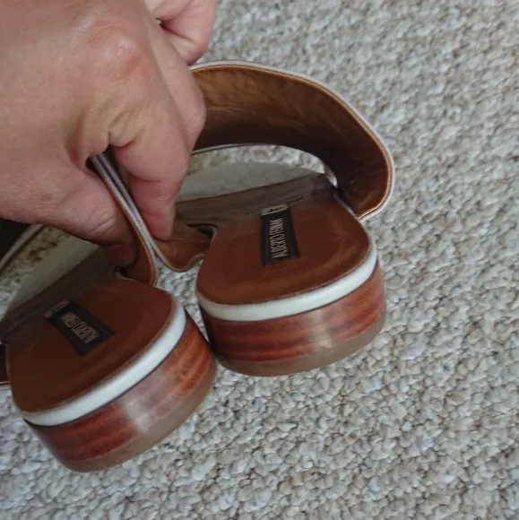 Alberto Fermani Tan and White Italian leather Slide Sandals size 6
