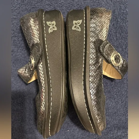 Alegria Paloma Leather Iridescent Pewter Charmer Mary Janes