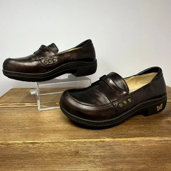 Alegria Taylor Pro Tay-617 Glossy Burgundy Leather Studded Penny Loafers SZ 35