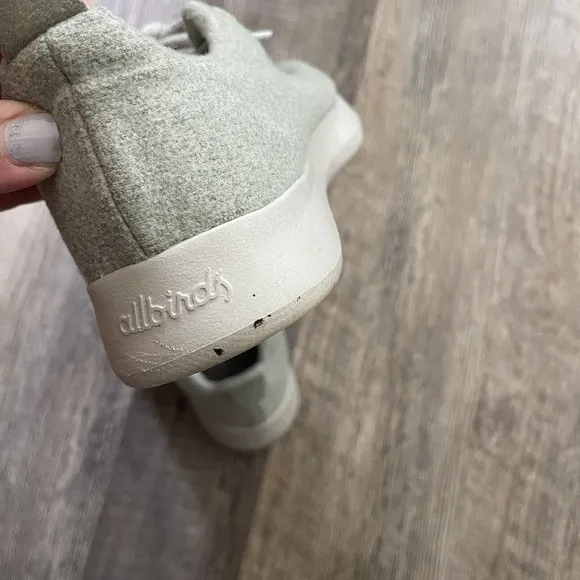 Allbirds Mint Green Wool Runners Size 7