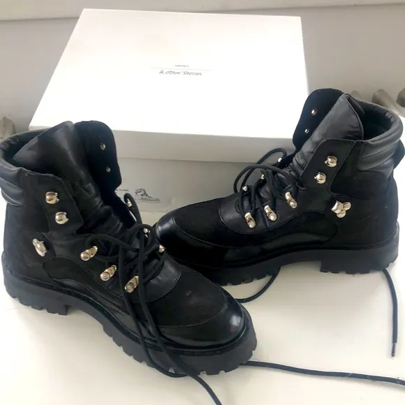 &amp; other stories Black lace up boots EXCELLENT !