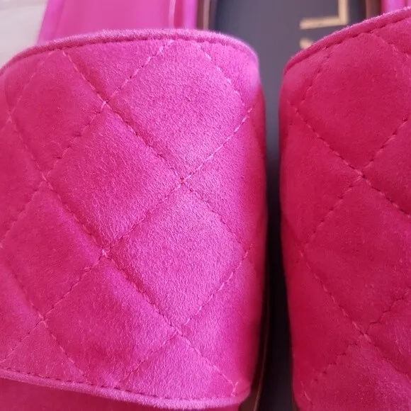 Ann Taylor Lyra Suede Quilted Slide Open Toe Sandals Pink Women's Size 7.5