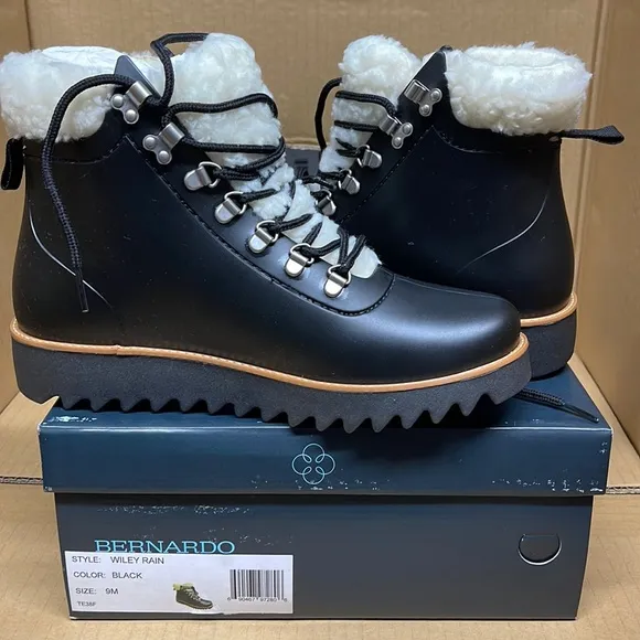 Anthropologie Bernardo Wiley rain Black Rai/winter  Boots, Size