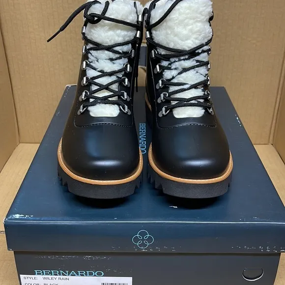 Anthropologie Bernardo Wiley rain Black Rai/winter  Boots, Size