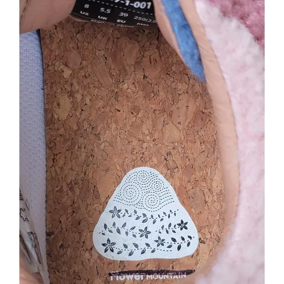 Anthropologie Flower Mountain Pampas Sneakers Size/8