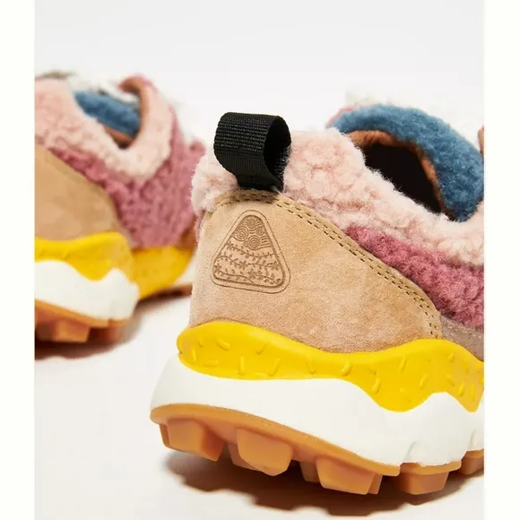 Anthropologie Flower Mountain Pampas Sneakers Size/8