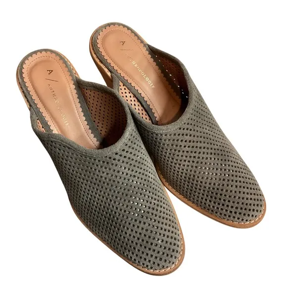 Anthropologie Women's Blaire Mules Size 7.5M Gray Perforated Suede Slip On