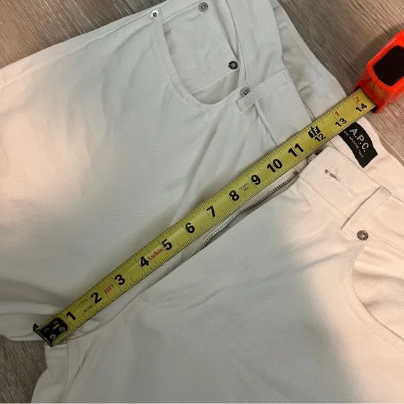 APC L'ETIQUETTE Le Jean 33x32 white denim jeans straight relaxed