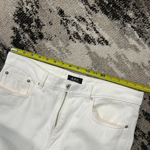 APC L'ETIQUETTE Le Jean 33x32 white denim jeans straight relaxed