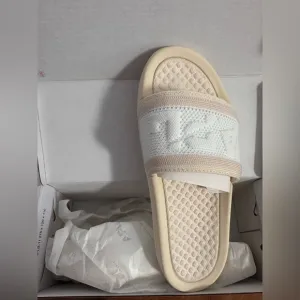 APL/ Athletic Propulsion Labs Big Logo TechLoom Vanilla/Alabaster/Ivory