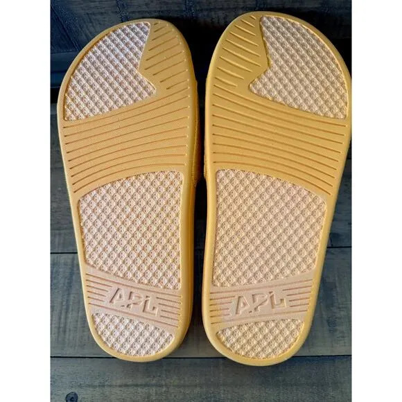 APL: Athletic Propulsion Labs Women's Big Logo TechLoom Slides in Mango Sz 8 NEW