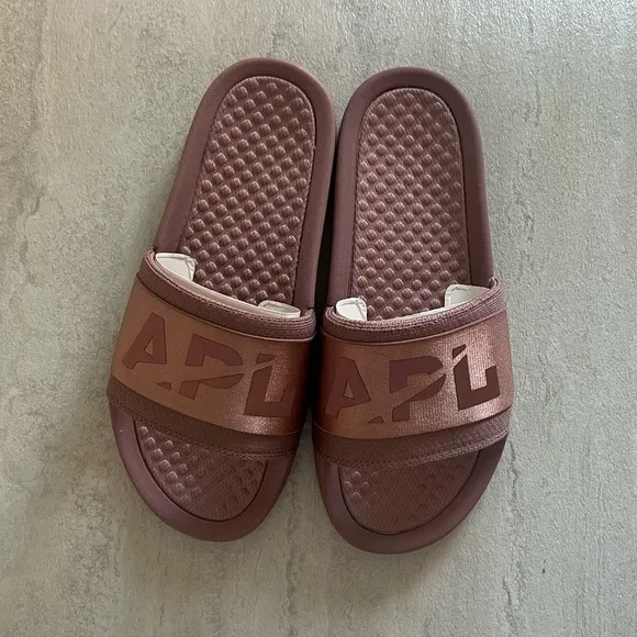 {APL} Brand New Women’s Techloom Satin Slides