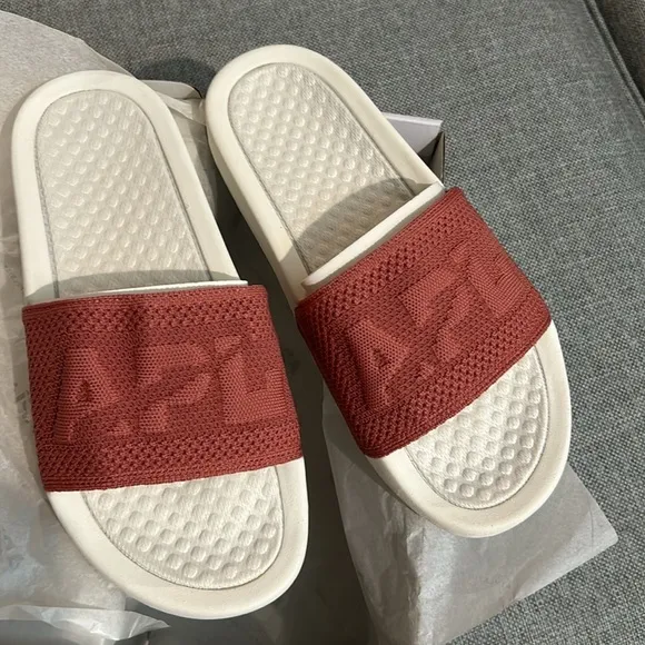 APL TechLoom Knit Big Logo Slide Sandals, Ivory Cedar Dark Pink Women’s 8