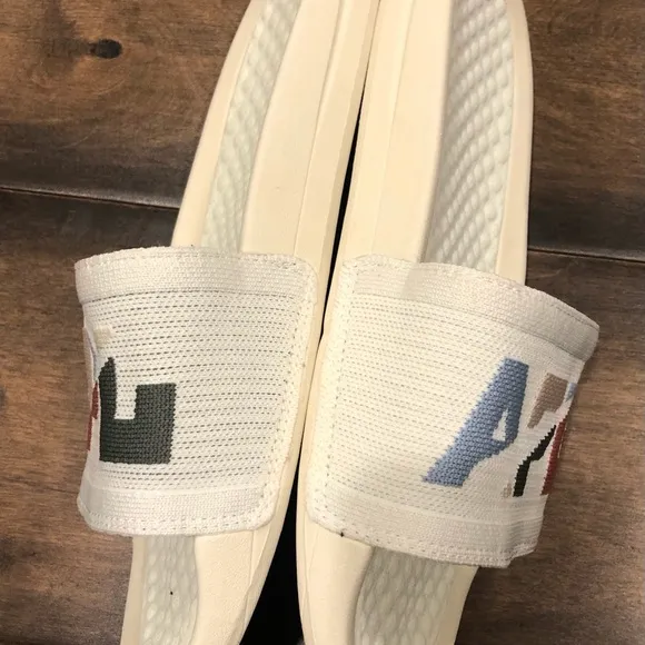 APL TechLoom Satin Slides NEW