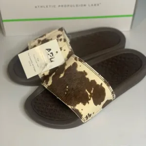 APL Women’s Iconic Slide, Brown, Cream, Cow Slide Sandals, size 5