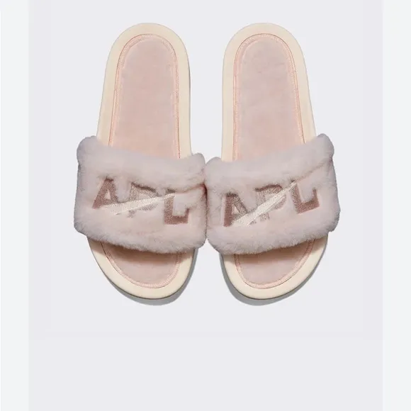 APL:Athletic Propulsion Labs Women Sheepskin Sandal, Cream/Pink Powder Sz 8 NEW