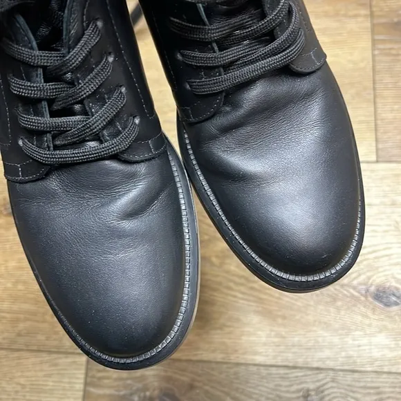 Aquatalia Black Lace Up Leather Combat Boots Size 6 1/2