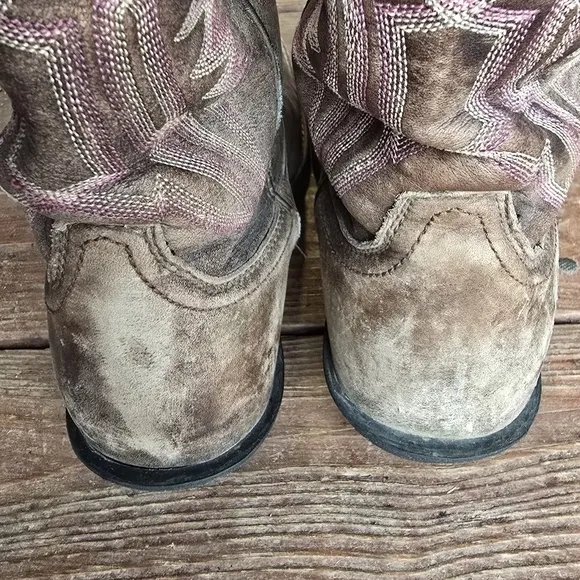 Ariat Round Up Outfitter Western Boot Women's 9.5B