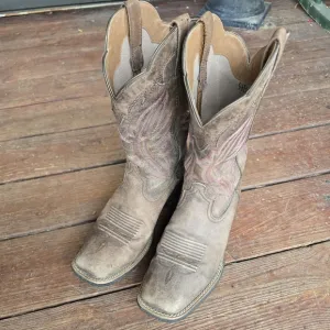 Ariat Round Up Outfitter Western Boot Women's 9.5B
