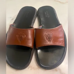 Authentic Vintage Gucci Men’s Size 10.5 Leather Side Sandals With Dust Bags