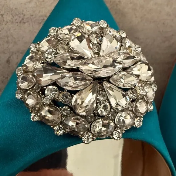 Badgley Mischka Davis Embellished Satin Flats Size 10
