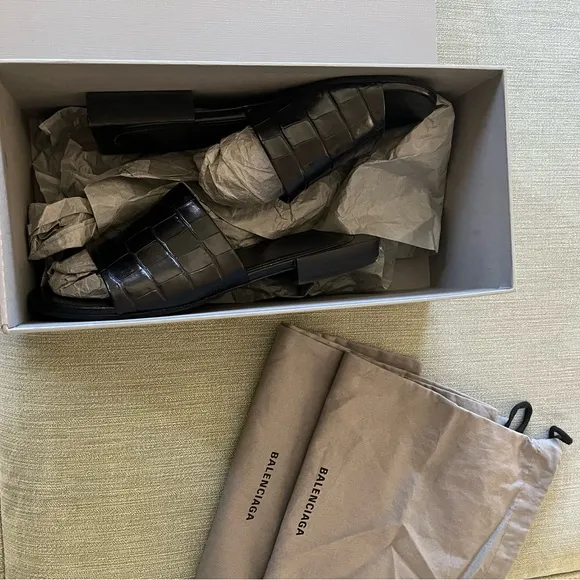 Balenciaga Black Slide Sandals.  Crocodile embossed leather. In GREAT CONDITION!