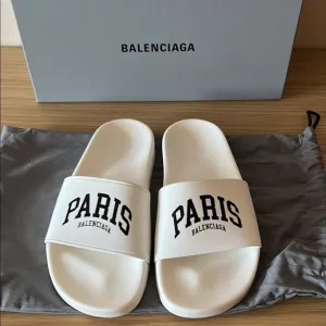 Balenciaga Women’s White Paris Slides size 38