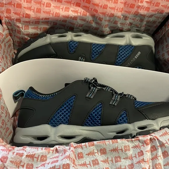 Bass Outdoor women’s aqua mesh trail hiking sneakers size 9