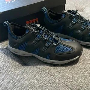 Bass Outdoor women’s aqua mesh trail hiking sneakers size 9