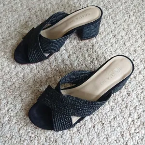 Beau &amp; Ro by Sara Rossi black slide sandals size 36.5