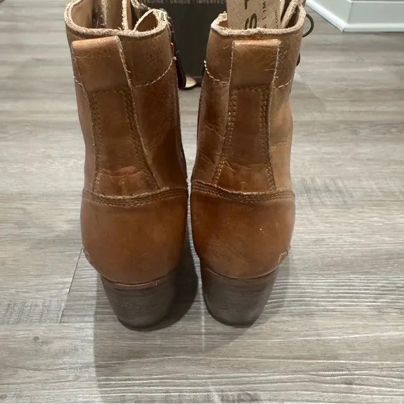 Bed Stu Judgement Tan Rustic Leather Lace Up Heeled Boots
