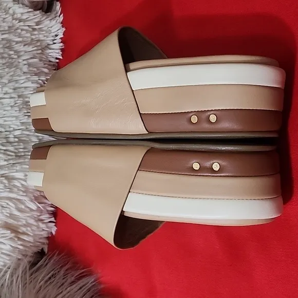 BEEK ALBATROSS SANDALS