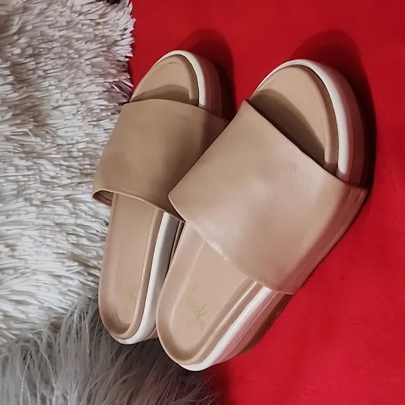 BEEK ALBATROSS SANDALS